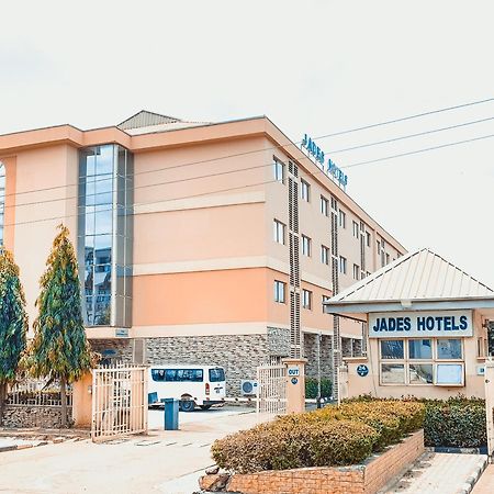 Jades Hotel Wupa Exterior photo