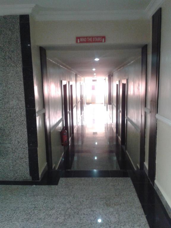 Jades Hotel Wupa Exterior photo
