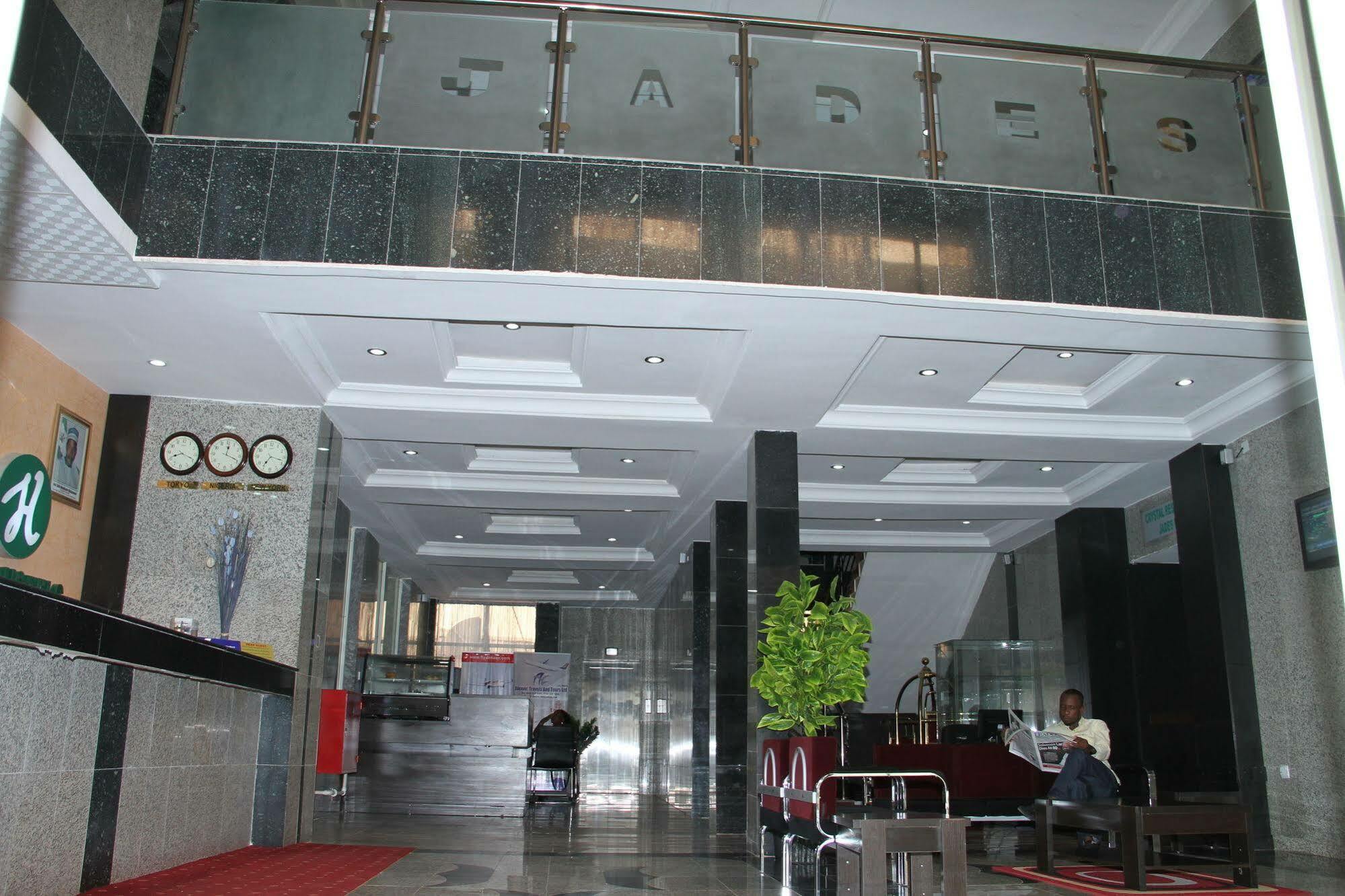 Jades Hotel Wupa Exterior photo