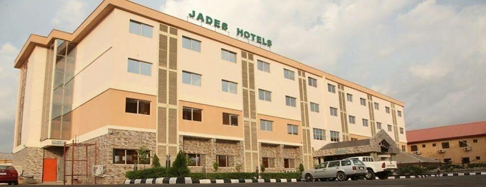 Jades Hotel Wupa Exterior photo